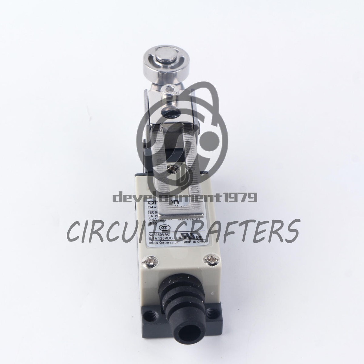 OMRON Roller Lever Limit Switch D4V-8108SZ In Pakistan OMRON Roller Lever Limit Switch D4V-8108SZ In Pakistan