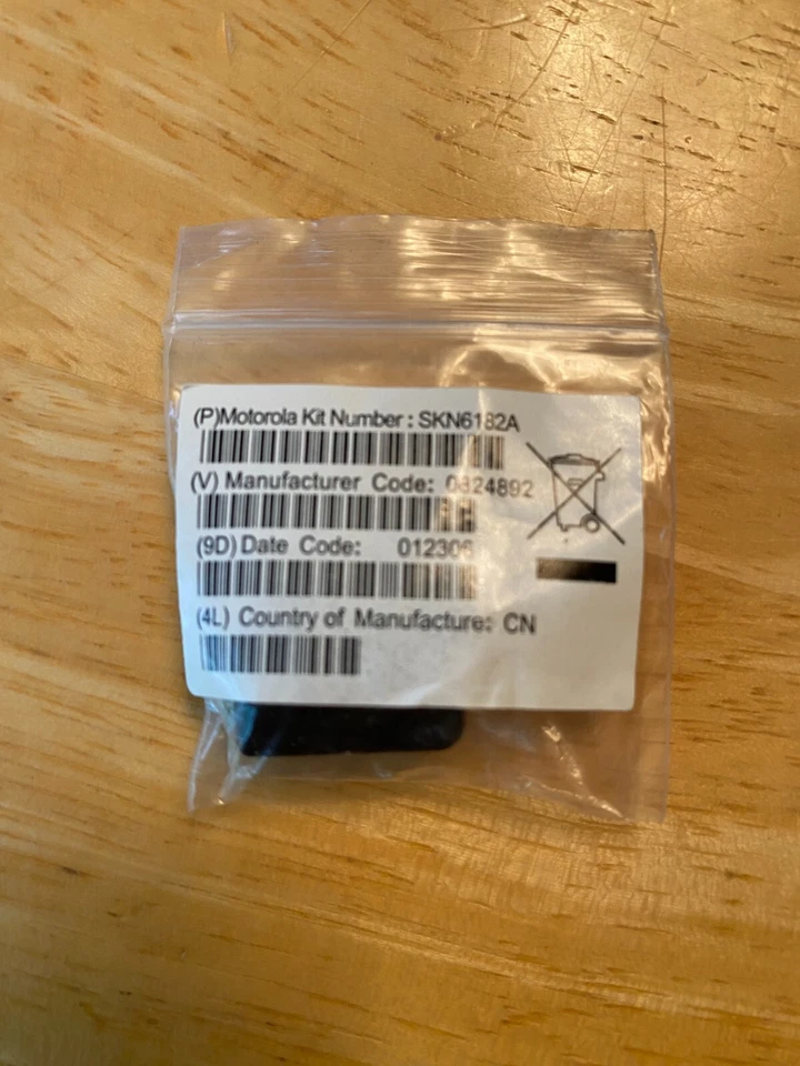 Motorola SKN6182 EMU MiniUSB Right Angle Adapter for Razr V3 V3a V3c V3m V3i V3s - Image 2 of 2