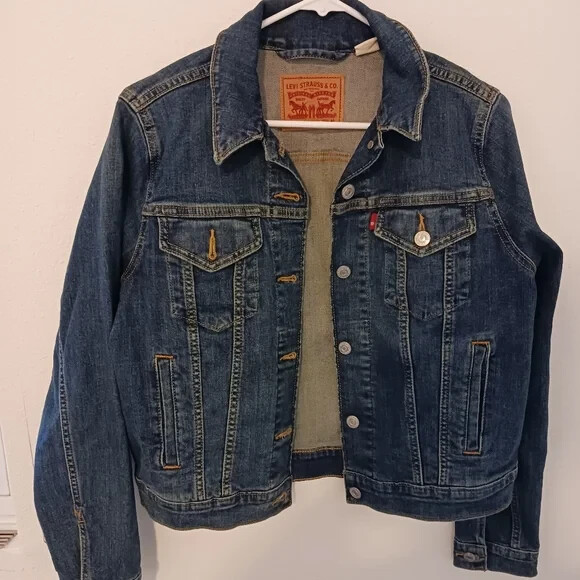 Levi's Women’s Original Denim Trucker Jacket