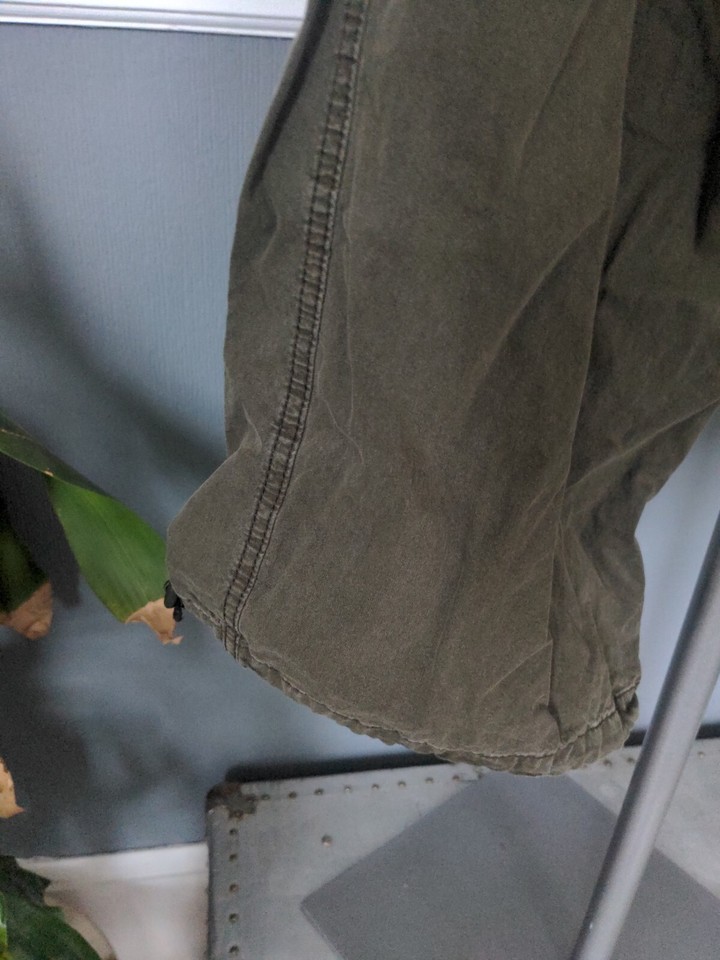 BDG Baggy Tech Cargo Trousers Size Med Khaki Bnwt eBay