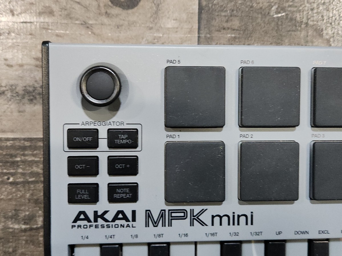 DTM・DAW AKAI - MPK mini MK3 Gray Akai Professional MPK Mini MK III 25-key Keyboard Controller