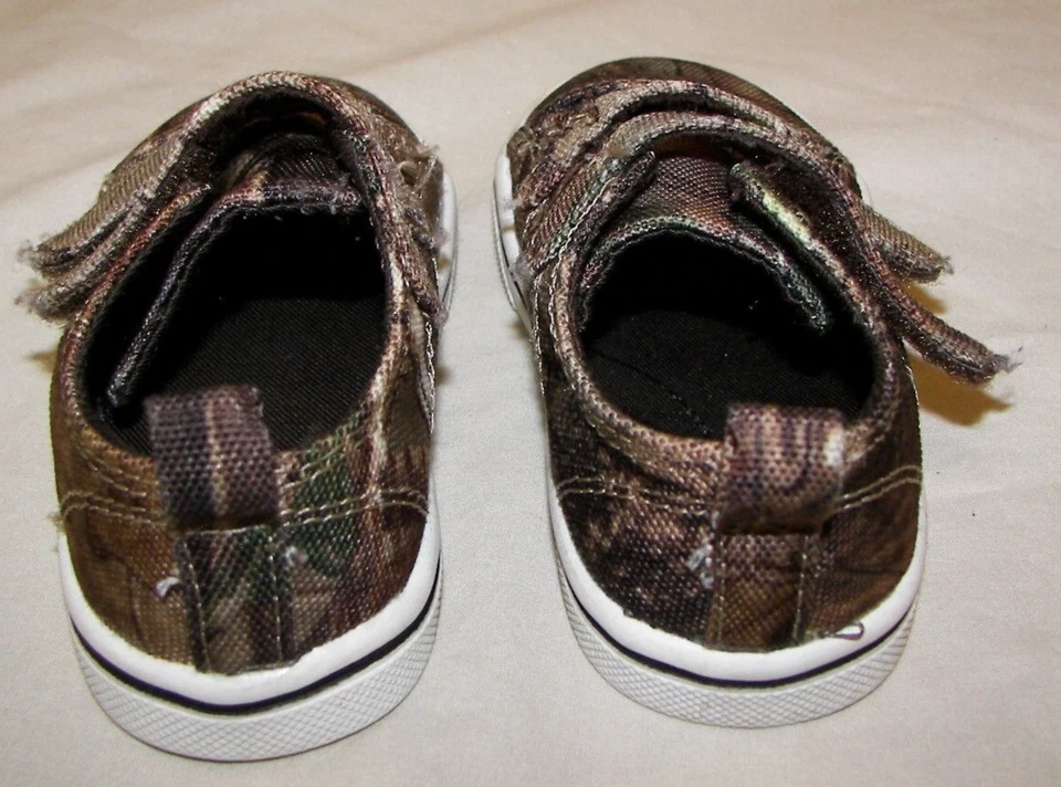 Zapatos de lona camuflados Baby Realtree - talla 3 Foto 2 de 4