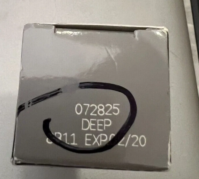 Mary Kay CC Cream Sunscreen Broad Spectrum SPF 15 Deep expired - Image 2 of 3