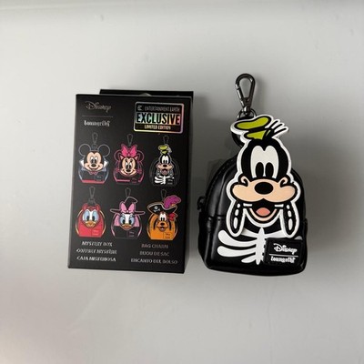 Skeleton Goofy Loungefly Disney Mickey and Friends Halloween Mini-Backpack 