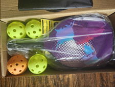 NEW - Pickleball Paddle Set of 4 with Pickleballs, Racket Bag, and Strong Grips