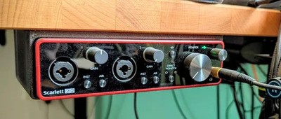 Focusrite Scarlett 2i2 Untertischhalterung | 3. & 4. Gen Halterung | Studiohalter