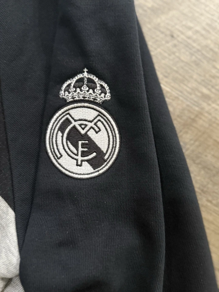 Real Madrid Adidas Football Jacket 2015/2016 Size XL Spain Camiseta Long Sleeve - Image 3 of 4