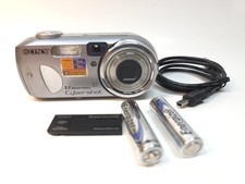 Sony Cybershot 5.1MP Digital Camera 3x Zoom DSCP93A Cord, 256MB Card  Batteries