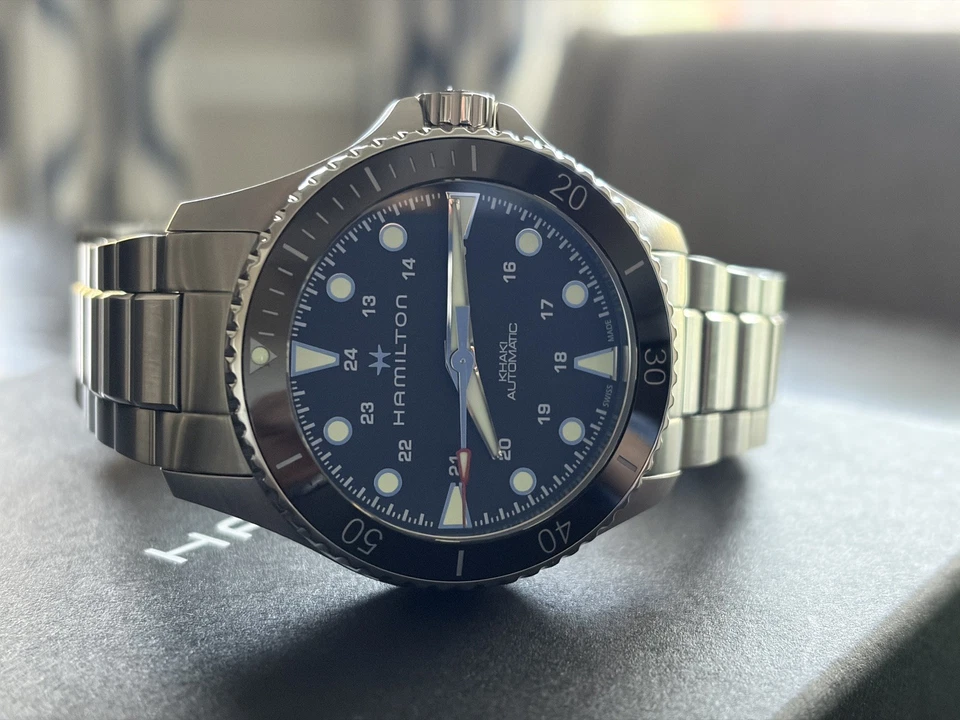 Автоматические часы Hamilton хаки темно-синий акваланг 43 мм черный циферблат - Изображение 2 из 4