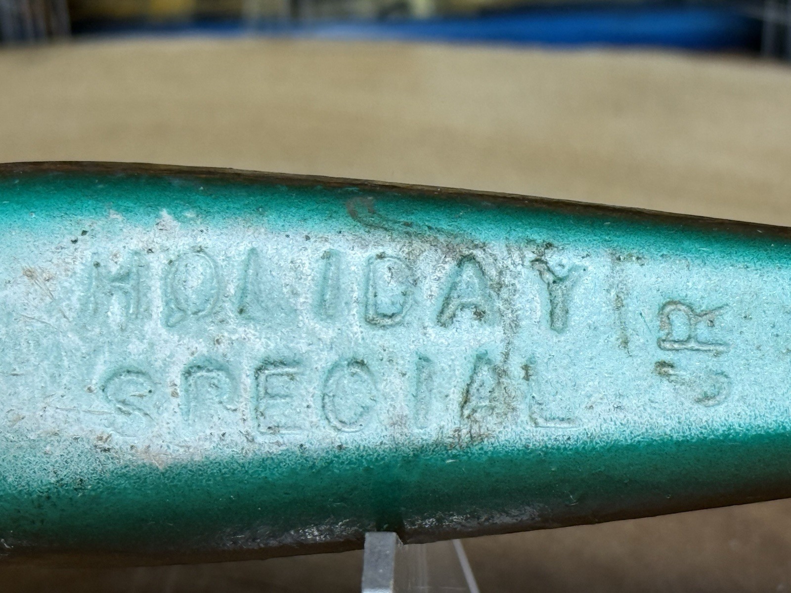 Vintage Salas HOLIDAY SPECIAL Jr. Fishing Iron Jig, 7.0 Ozs, “Green/White/Brown