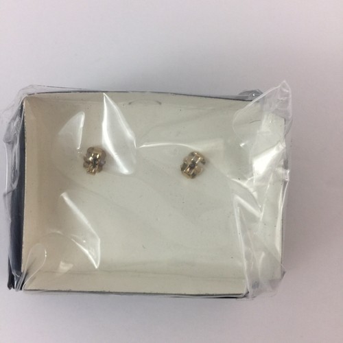 Avon Gold Tone Flower Earrings in Sealed Package - White Petals with Rhinestone - Picture 2 of 4