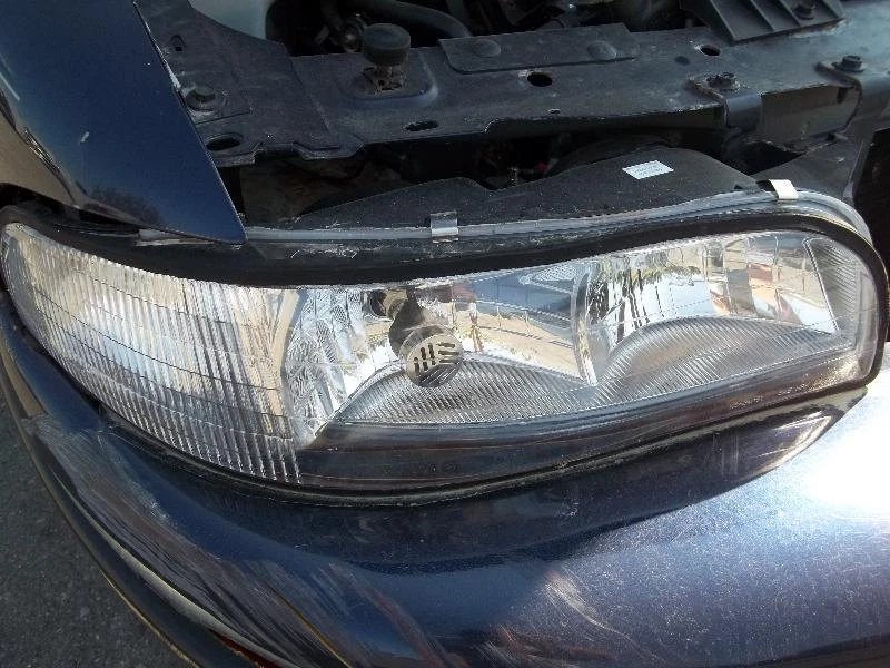 Used Front Right Drive Axle Shaft fits: 1999 Buick Lesabre Front Axle w/o superc - Image 2 of 4