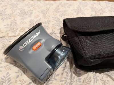 Celestron LCD Handheld Digital Microscope w/carrying case