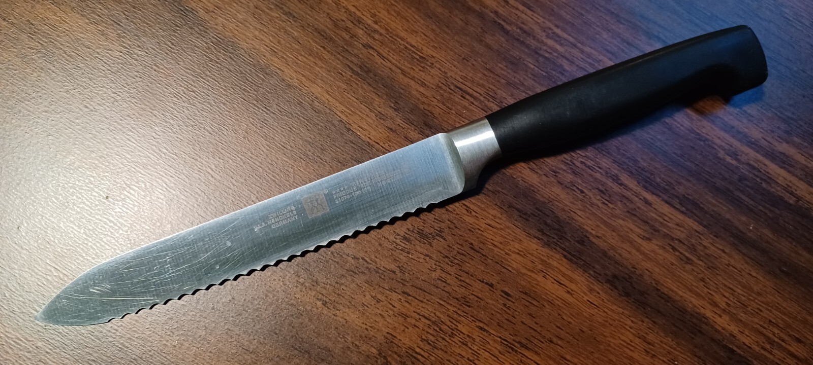 Zwilling J.A. Henckels 31070130 5" Vier Sterne Ice Hardened utility