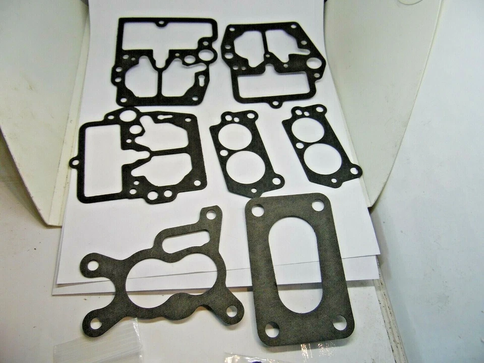 Kit de carburador de 2 barriles Hitachi Walker 151026A para 81-85 Mazda GLC 1,5 L-L4 1500 Foto 2 de 4