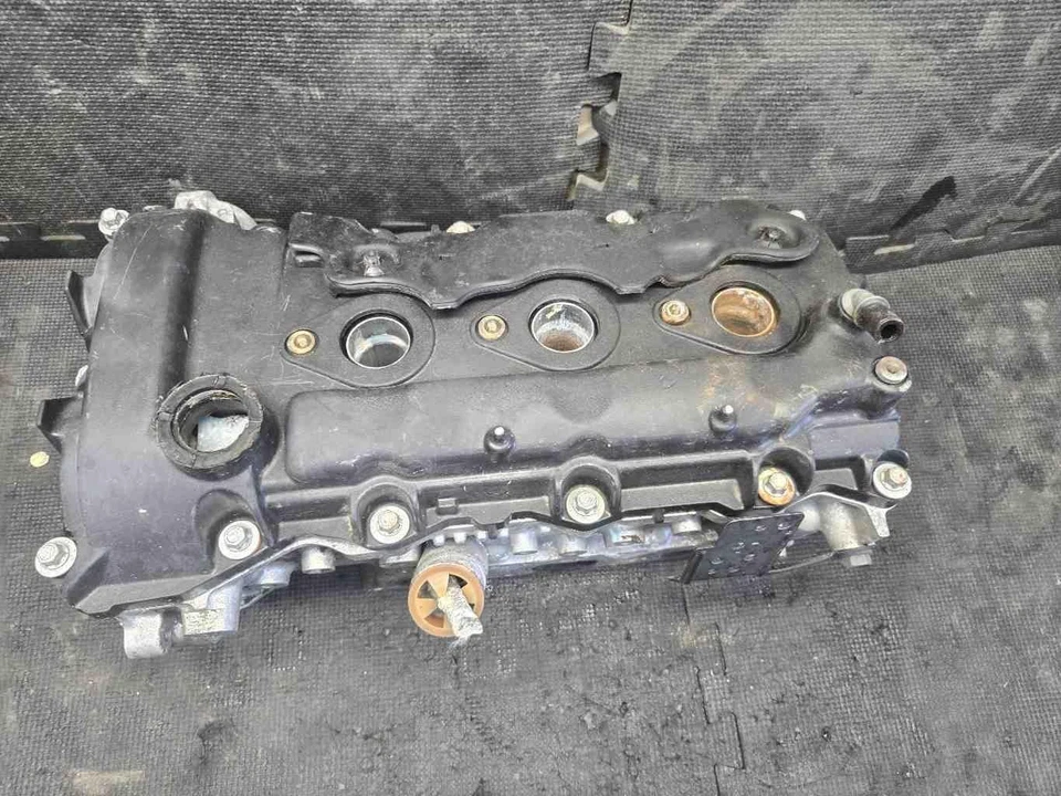 2010 Cadillac CTS 3.6L Left Cylinder Head 08 09 10 11 OEM opt LLT - Image 2 of 4