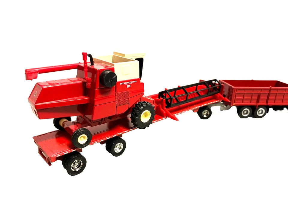 DCP International  Custom Built Grain Harvest - Combine & Trailer - Farm 1/64 - Image 4 of 4