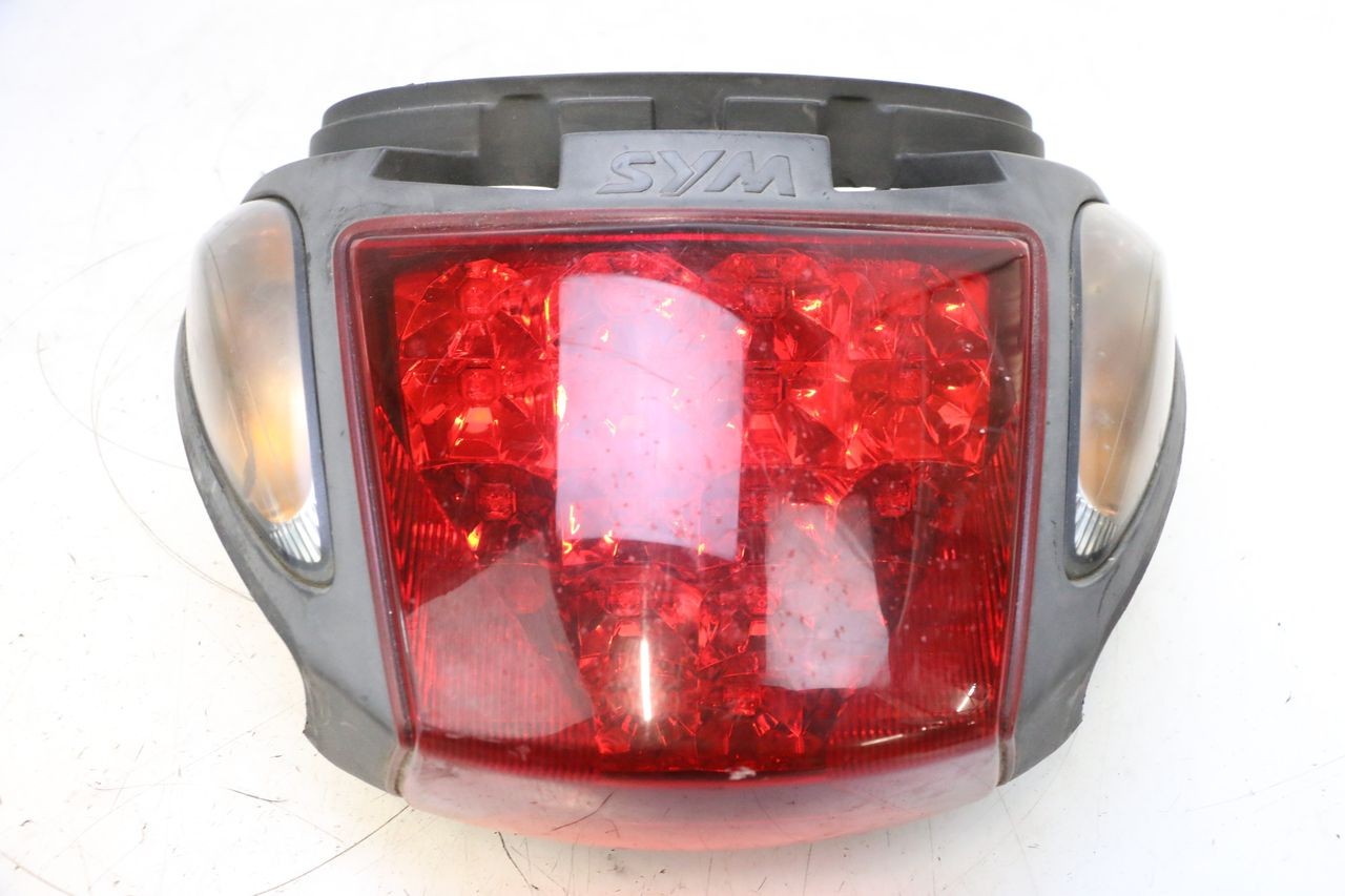 LUZ TRASERA - SYM GTS EVO 125 (2009 - 2013)