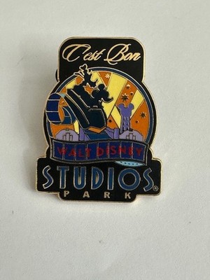 C'EST BON It's Good WALT DISNEY STUDIOS PARK Mickey Goofy Disney Pin (C3)
