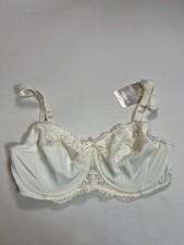 Amoena Mastectomy Bra Lilly 38B Off White Lace Underwire