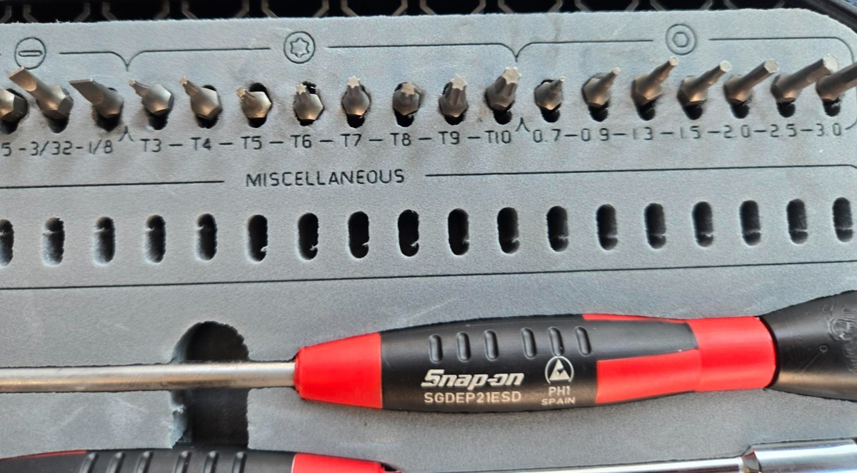 Snap on Tool 25 Pc Electronic Interchangeable Mini Screwdriver Bit