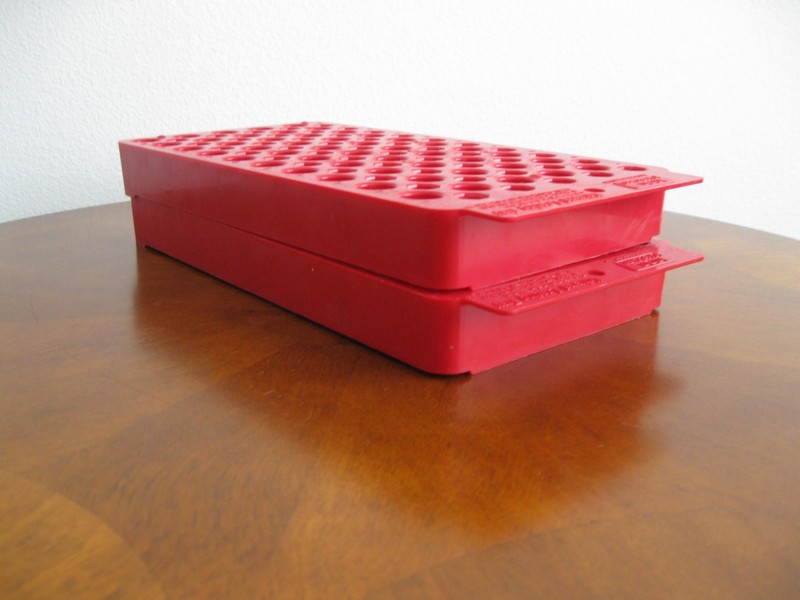 MTM CASE GARD LOADING TRAY FOR ALL RIFLES & 38-357, 9mm, 45 RED