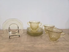 VTG Federal Madrid CREAMER (2) & SUGAR BOWL (2), 6 Saucer Depression Glass 1930s