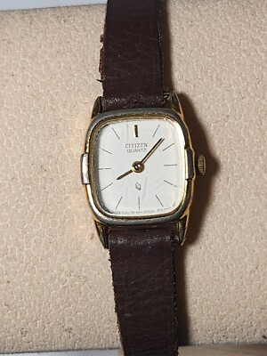 vintage lady citizen gold tone analog watch 3220-892488-SMW New
