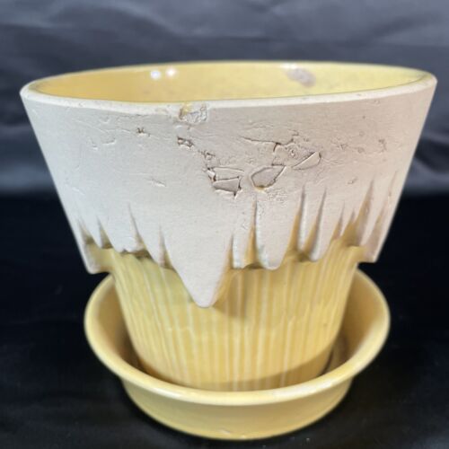 Vintage McCoy Planter Icicle Drip Yellow with Saucer 4.5” tall Pot - Picture 3 of 7