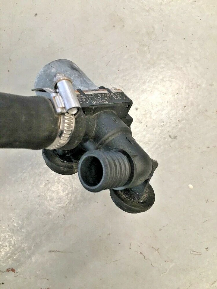 BMW 325i 325xi 330i 330xi 2001-2005 válvula de control de calefacción 64118369805 OEM Foto 4 de 4