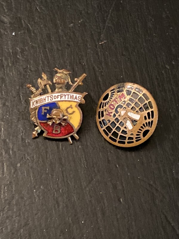 Vintage Knights Of Pythias Enamel Screw Pin Lapel FCB Crest Skull KOTM World Lot