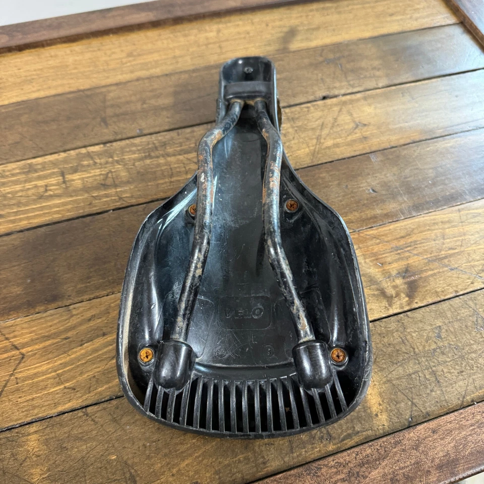 Assento Redline BMX acolchoado old school BMX nariz caído médio OG 1990s 2000s cortes X - Imagem 4 de 4