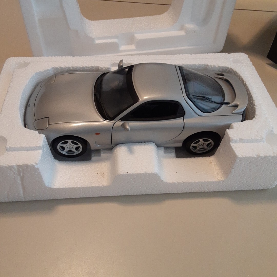 Picture 9 of 17
