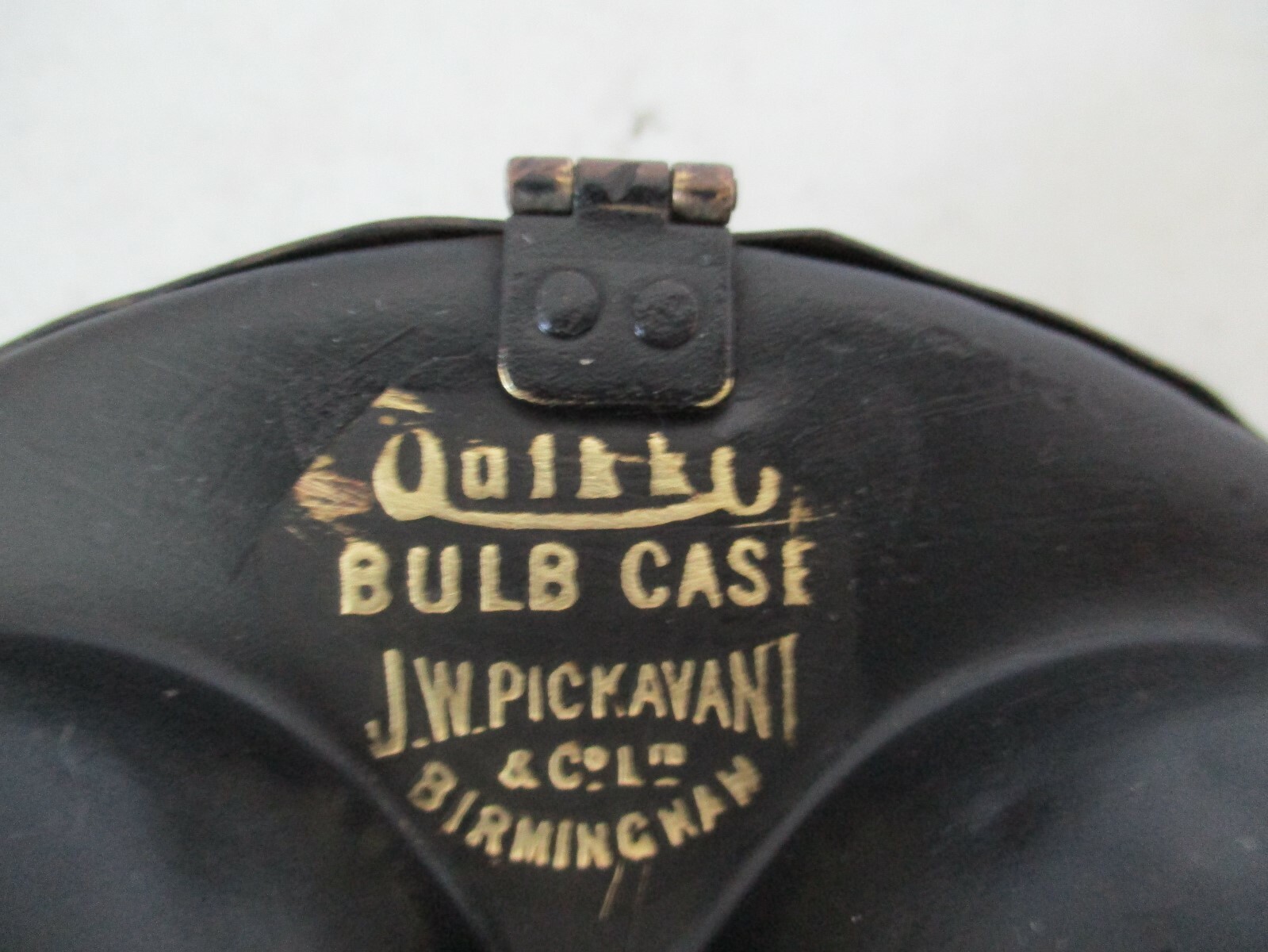 QUIKKO  light bulb holder Rolls-Royce Bentley Jaguar Lagonda English cars