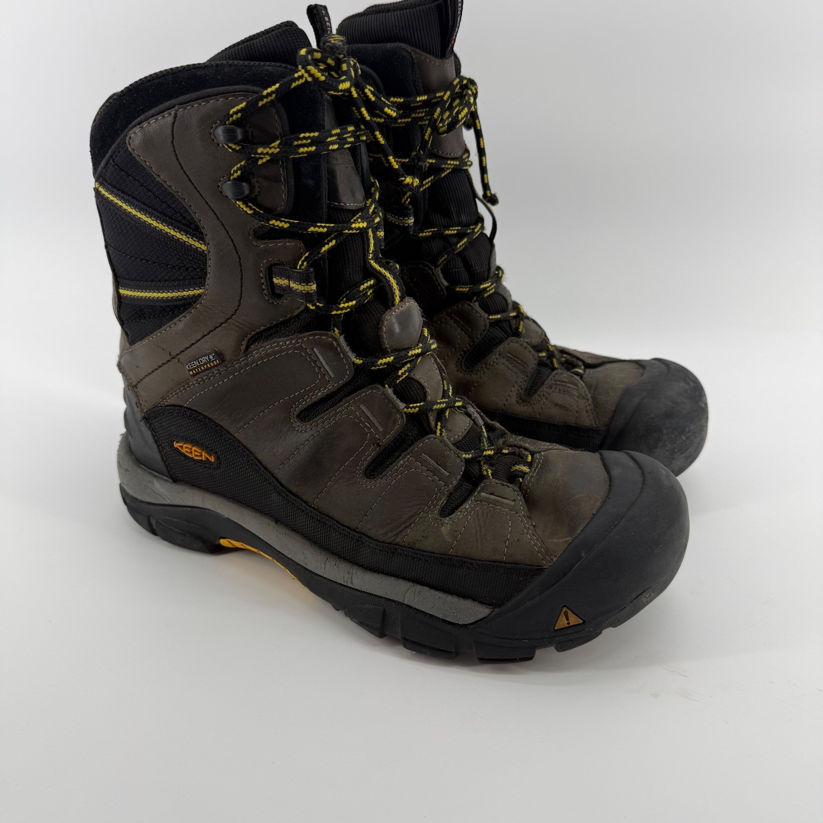 KEEN Summit County Mens 11 Winter Boots Waterproof 400g Insulated Brown 1002646