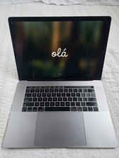 Apple MacBook Pro 15" 2018 i7 32GB RAM 500GB Radeon 560X Touch Bar Thunderbolt