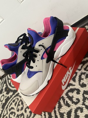 Nike Air Huarache Size 12 Desert Sand/Persian Violet New In Original Box