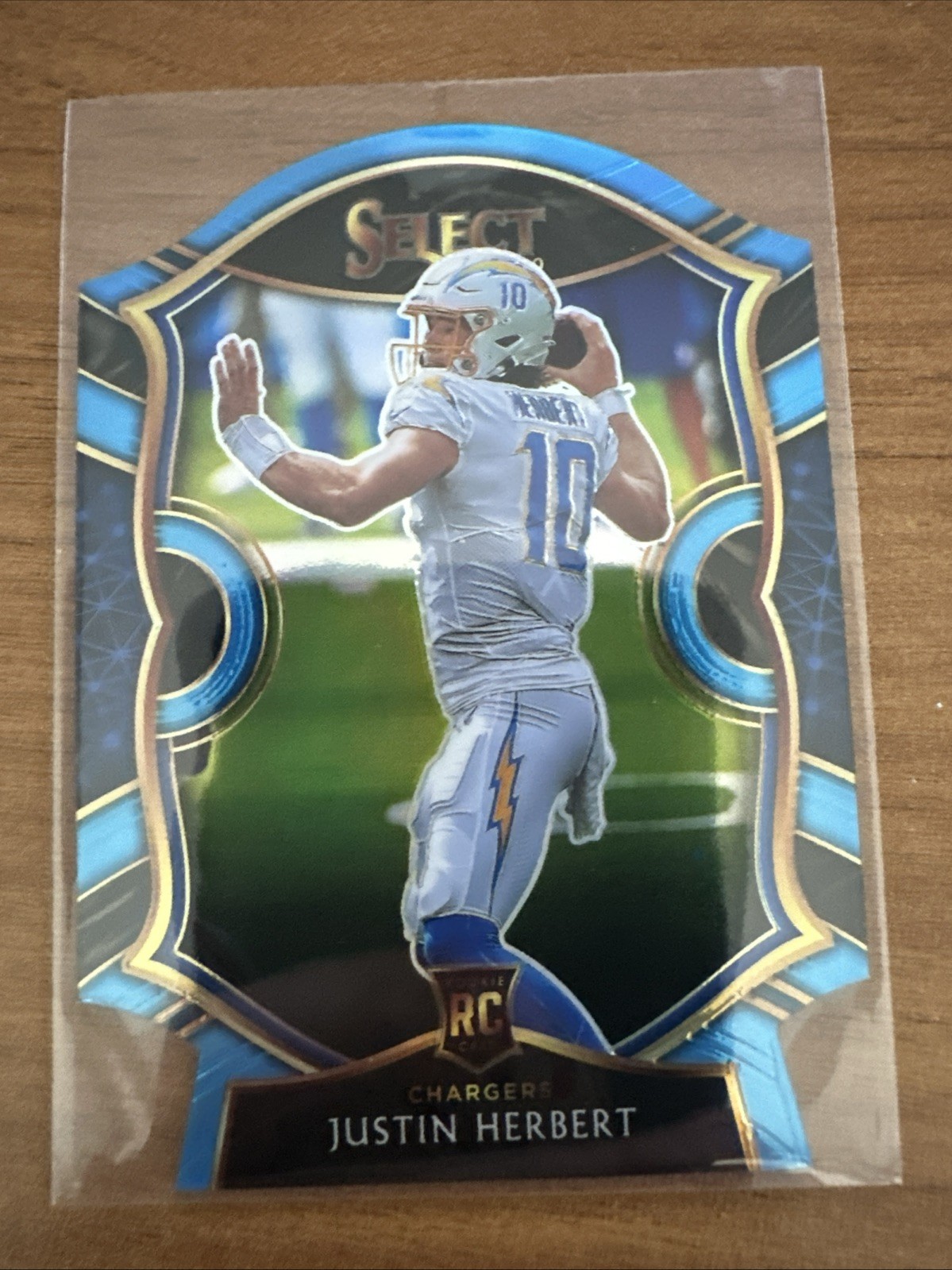 2020 Panini Select #44 RC Justin Herbert  Light Blue Die-cut