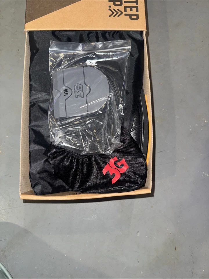 3G Racer Black/Red Right Handed Mens Bowling Shoes - Image 3 of 4