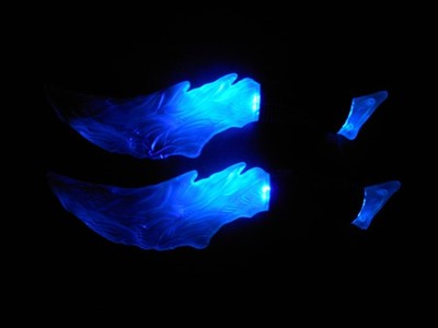 Disney Parks Na'vi Toy Light Up Knife Avatar The Way of Water Blue Knives