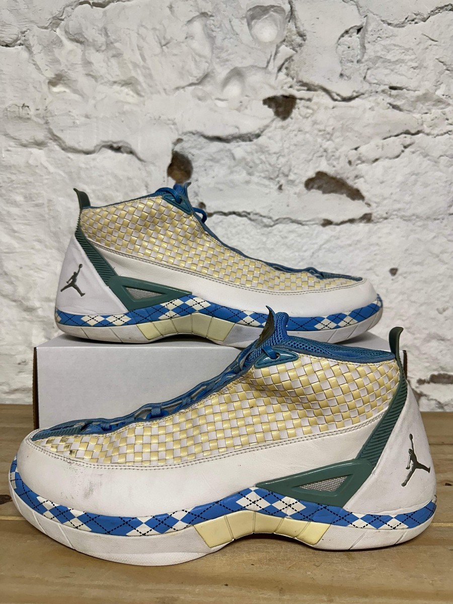 Air Jordan 15 SE Bragging Rights UNC Men display picture 2