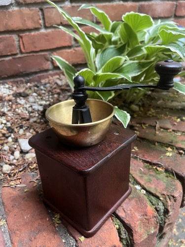 Zassenhaus manual coffee grinder, likely the Brasil Model durability since 1867 - Picture 6 of 9
