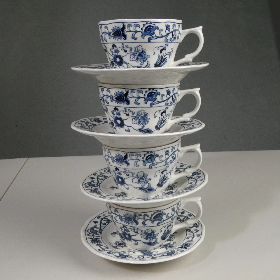 Juego de 4 tazas y platillos de té de porcelana floral azul Nikko Double Phoenix Japón Foto 3 de 4