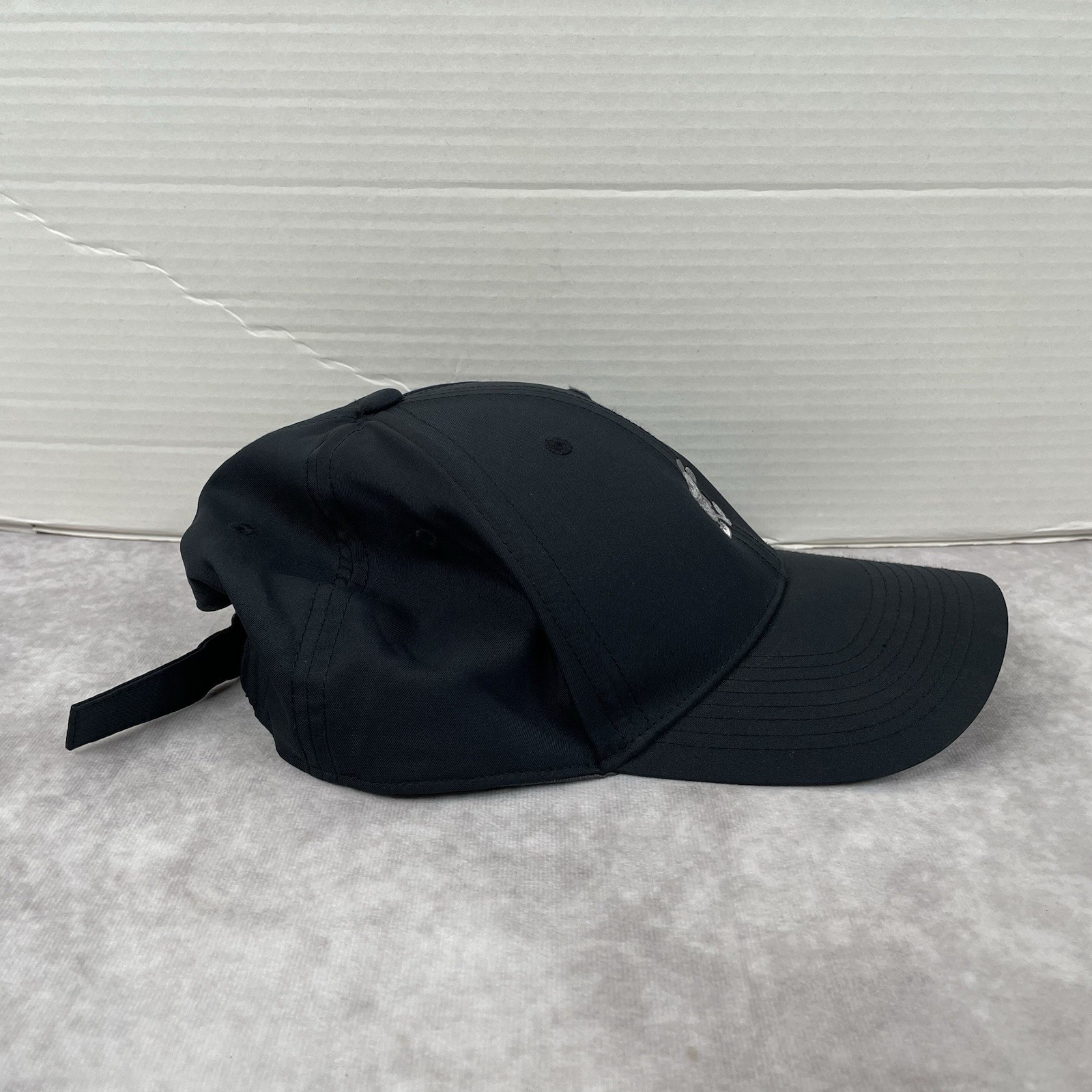 Disney Parks Nike Mickey Mouse Hat Adult M/L Black Club Cap Dri Fit Logo Golf thumbnail 3