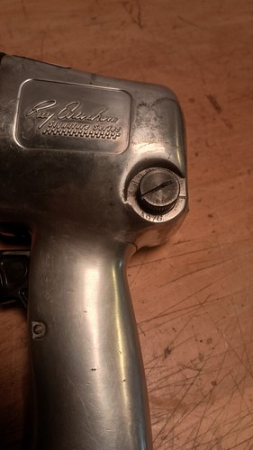 Ingersoll Rand IR 231, 1/2" Drive Impact Wrench Racing Signature Series - Picture 9 of 13