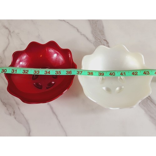 Tupperware Scalloped Shell Salad Bowl Candy Dish #5443A White Red Lot 2 Vintage - Picture 9 of 11