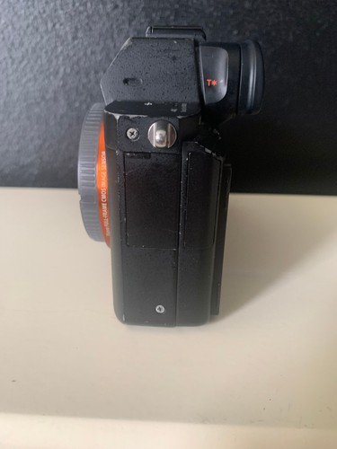 Sony A7S II Camera Body Only E Mount Generic Battery & USB Charger 10,424 Shots - Picture 5 of 8