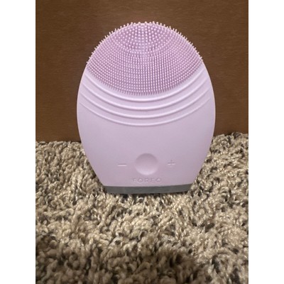 LUNA  2 Professional Anti Aging Massager & Face Exfoliator Brush tester