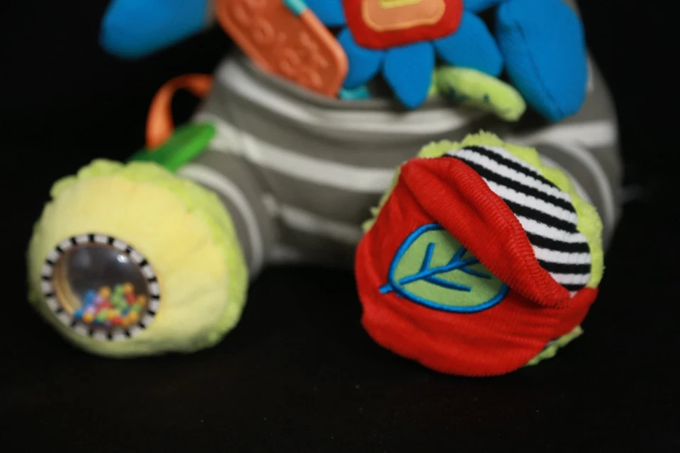 Muñeca de peluche Dolce (Francia) cebra bebé actividad cebra  Foto 3 de 4