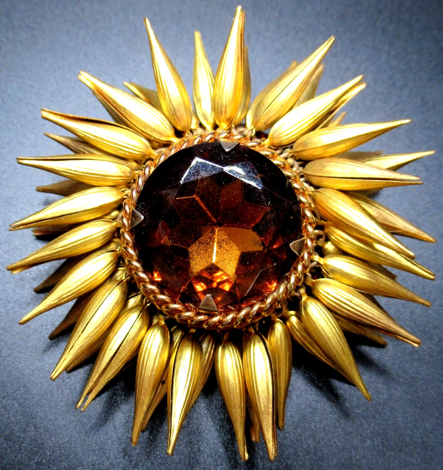 Broche vintage en strass articulé signé Manfred Kleinert Dior Factory 41